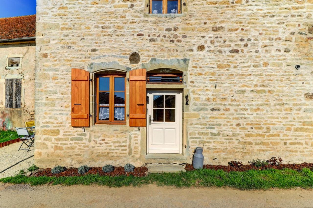 Le Petit Pressoir - Charmant Studio Collonges-en Charollais ภายนอก รูปภาพ